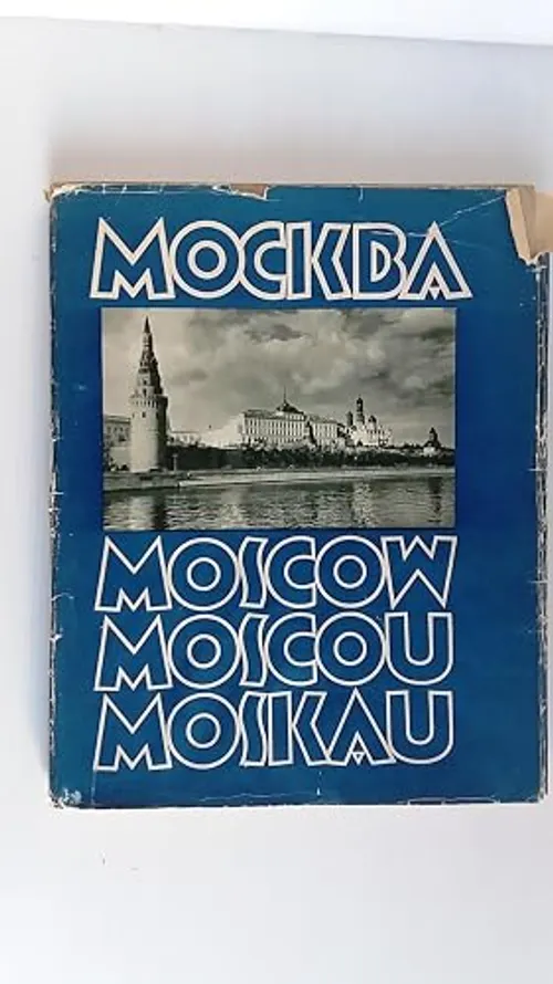 A Moscou