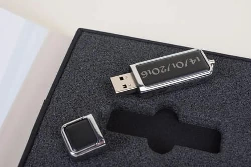 Clé USB 16 GB Data