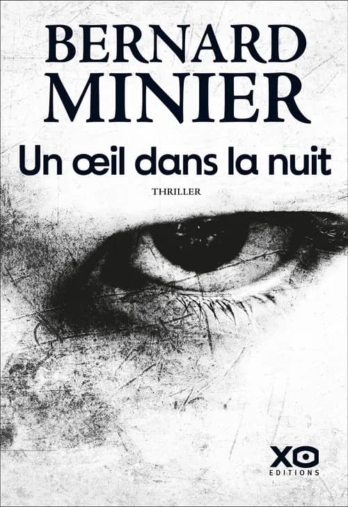 Oeil dans la nuit